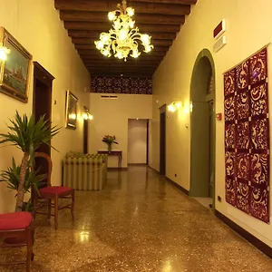 Al Ponte Mocenigo 3*, Венеция Италия