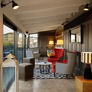 Trianon Borgo Pio 4*, Рим Италия