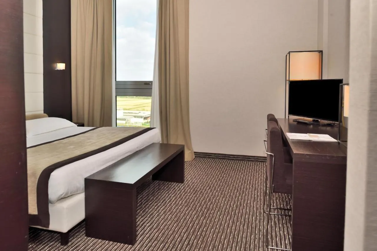 H2C Hotel Milanofiori Assago Italy